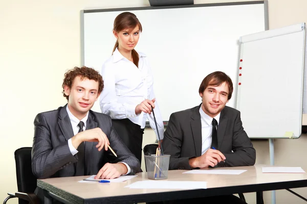 A young businessmen in office — Stock Photo, Image