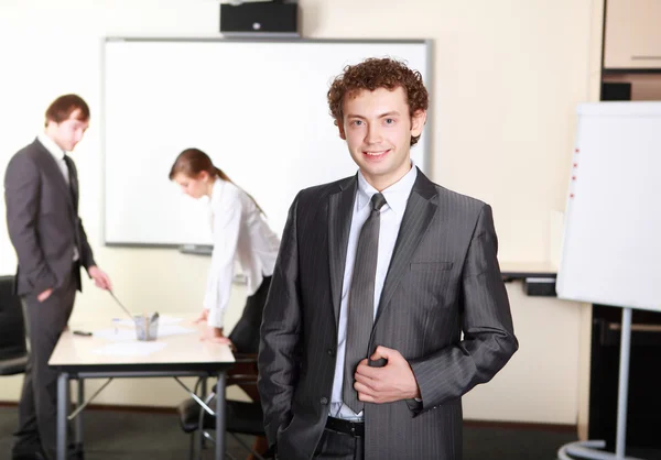 Young Smiling Businessman Formal Wear Office — Stock Photo, Image