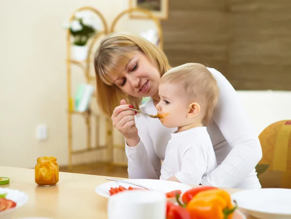 Mother Home Having Meal Together Baby — Stock Photo, Image