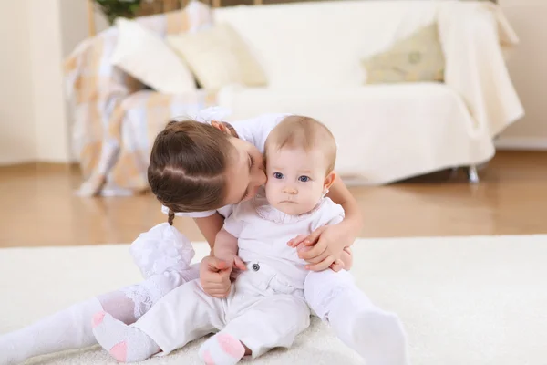 Two little sisters together at home — Stock Photo, Image