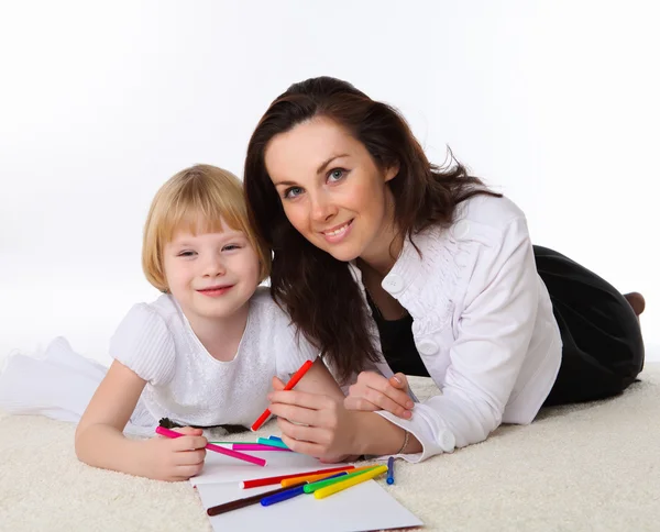 Mother and little daughter on the floor — Stock Photo, Image