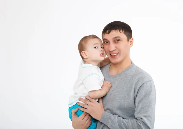 Porträtt av en far med sin lilla son — Stockfoto