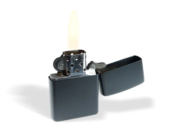 Schwarzes brennendes Feuerzeug — Stockfoto