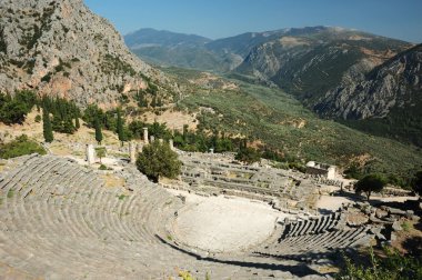 delphi, Yunanistan, antik amfi tiyatro kalıntıları