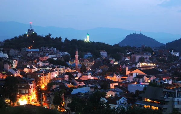 Nacht uitzicht op oude stadsgezicht van de plovdiv, Bulgarije, Balkan — Stockfoto