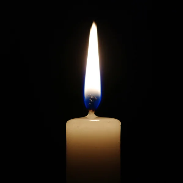 Горящая свеча — стоковое фото