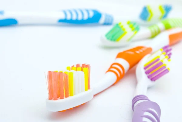 Kleurrijke tandenborstels — Stockfoto