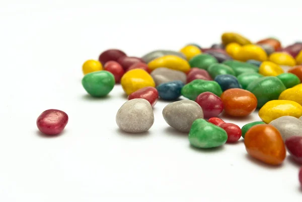 Coloridas pestañas de chocolate de cerca — Foto de Stock