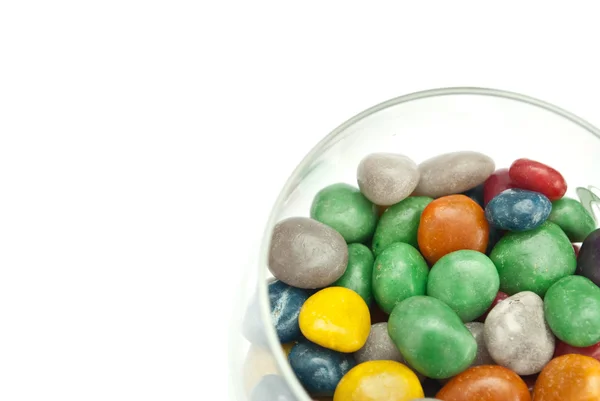 Цветные шоколадные таблеточки крупным планом — стоковое фото