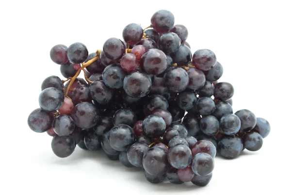 Bando de uvas no fundo branco — Fotografia de Stock