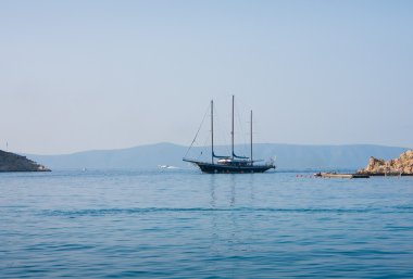 Yat Körfezi'geliyor