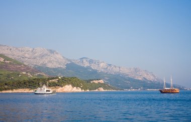 Makarska tesis ve dağlar. Hırvatistan