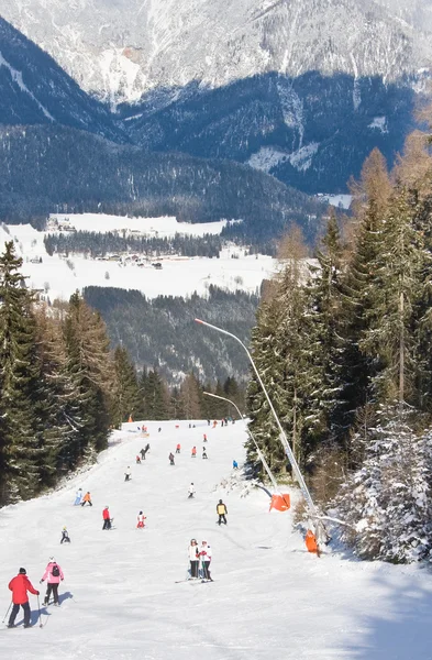 स्की रिसॉर्ट स्लैडमिंग। ऑस्ट्रिया — स्टॉक फ़ोटो, इमेज