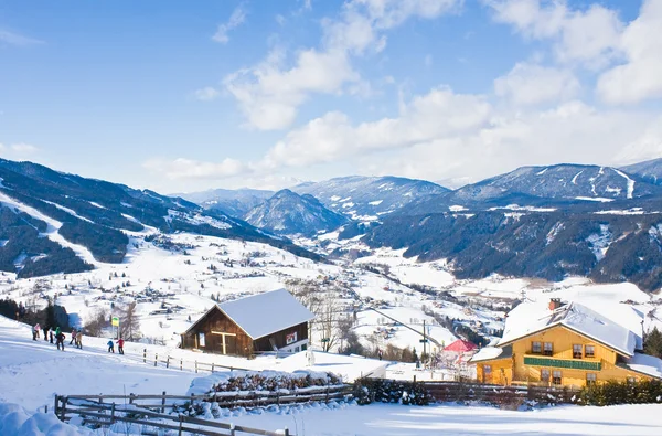 스키 리조트 밍입니다. 오스트리아 로열티 프리 스톡 사진