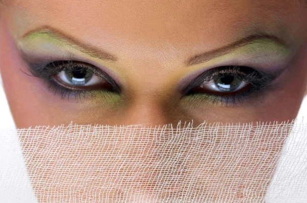 O rosto da mulher com belos olhos — Fotografia de Stock