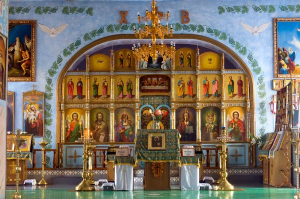 Wnętrze cerkwi prawosławnej — Zdjęcie stockowe