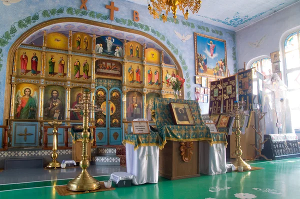 Interieur van de orthodoxe kerk — Stockfoto