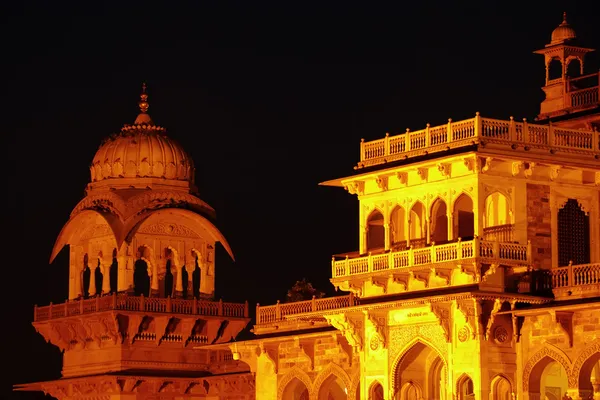 Albert Hall Centralmuseum på natten, Jaipur, Indien — Stockfoto