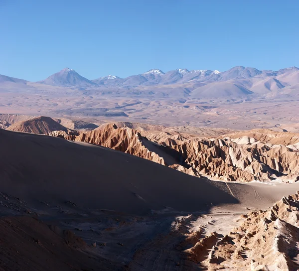 Vulkanen in de atacama woestijn, Chili — Stockfoto