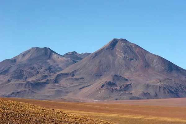 古い火山アタカマ砂漠、チリ — ストック写真