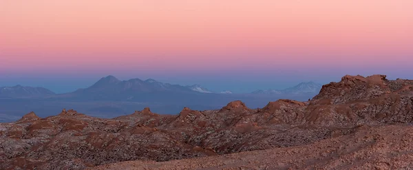 宏伟的阿塔卡马沙漠日落全景，智利 免版税图库图片