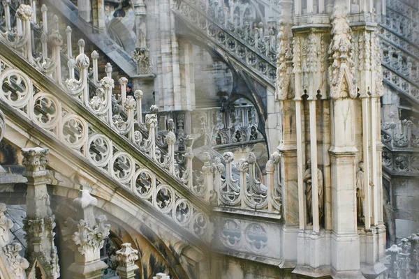 İtalya, Milano 'daki Duomo Katedrali — Stok fotoğraf
