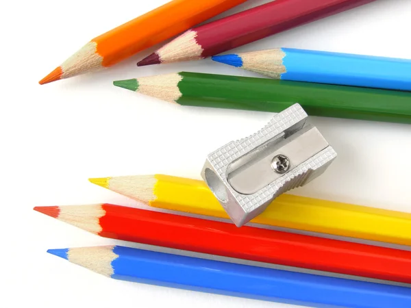 Tužky a ořezávátko — Stock fotografie