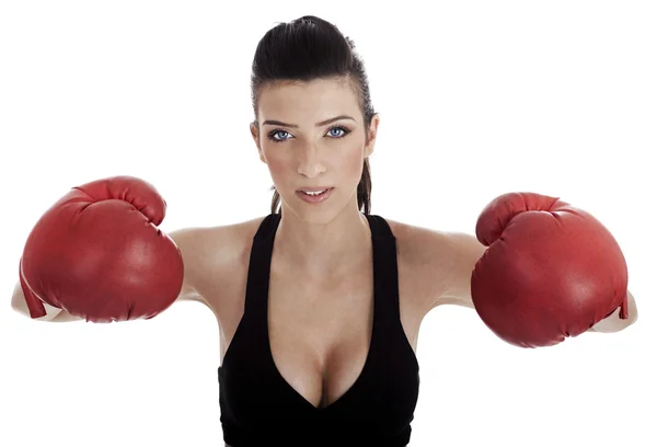 Sexy hembra posando con guantes de boxeo — Foto de Stock