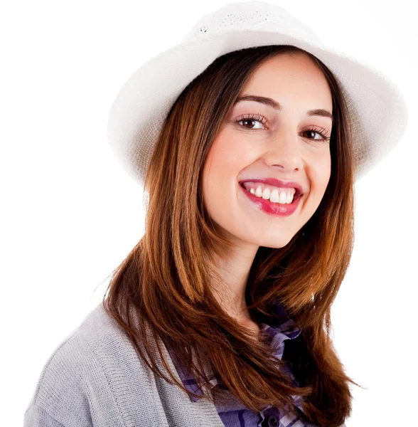Młode, uśmiechnięte oblicze modelu sobie kapelusz — Zdjęcie stockowe