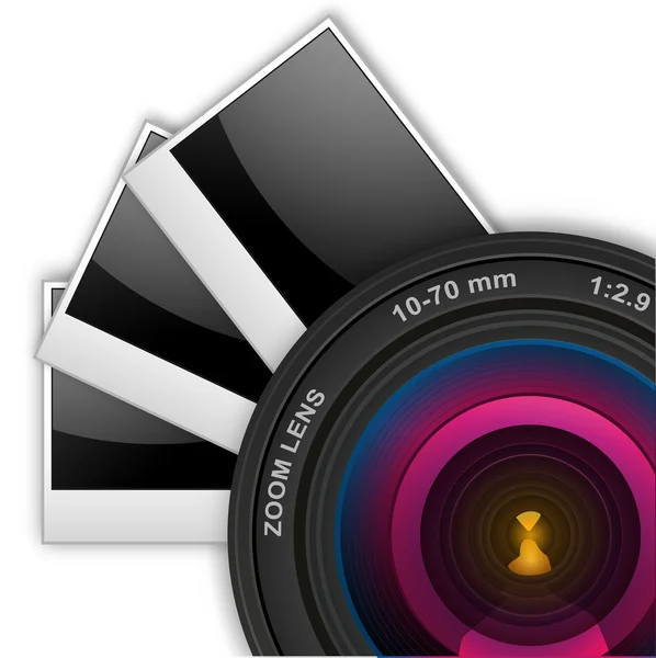 Objektiv fotoaparátu s fotografiemi — Stock fotografie