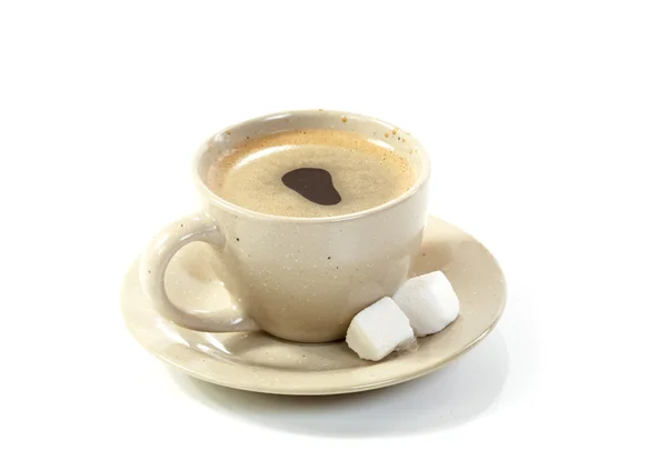 Taza de café con rodajas de azúcar — Foto de Stock