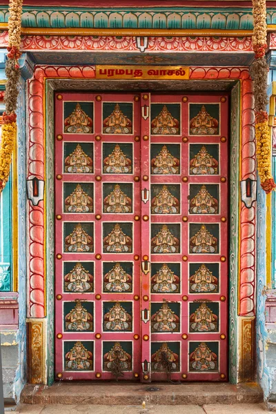 Cancelli del tempio indù — Foto Stock