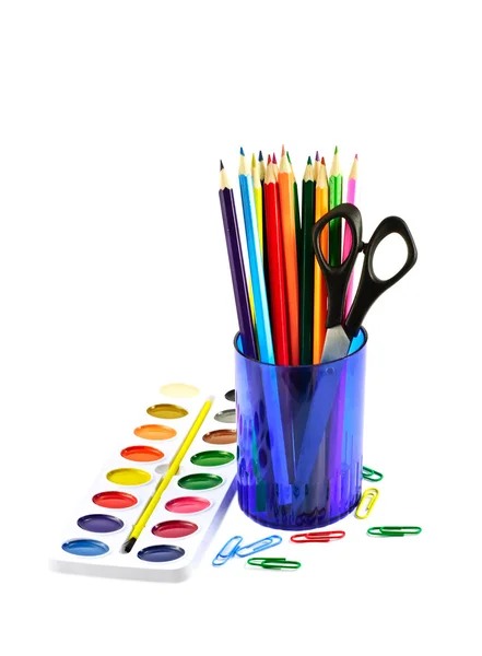 Caja de pintura y lápices de colores — Foto de Stock