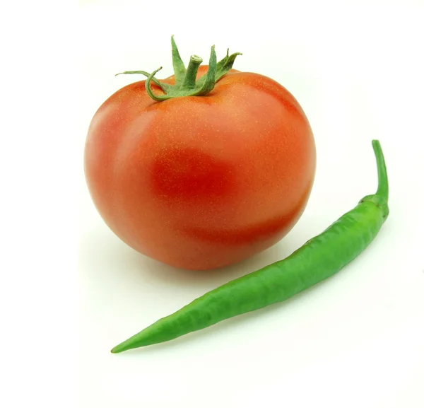 Tomate com pimenta — Fotografia de Stock