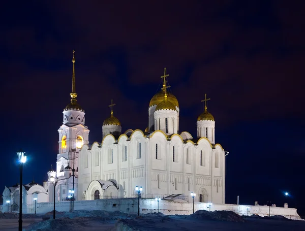 Καθεδρικός ναός της Κοιμήσεως της Θεοτόκου στη νύχτα — Φωτογραφία Αρχείου