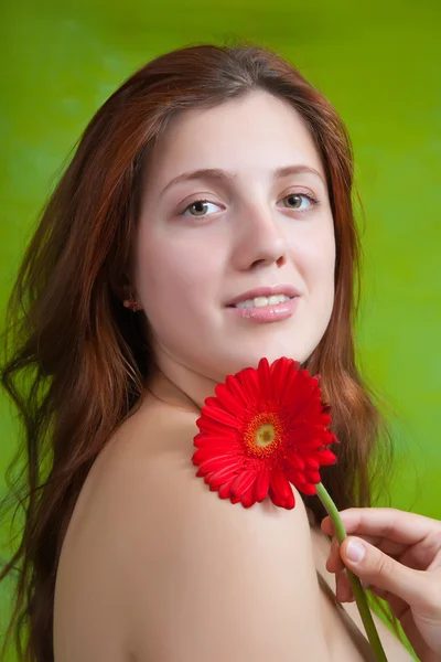 Hosszú hajú lány portréja — Stock Fotó