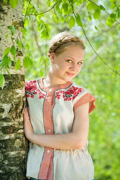 Girl in traditional clothes — Stock Photo, Image