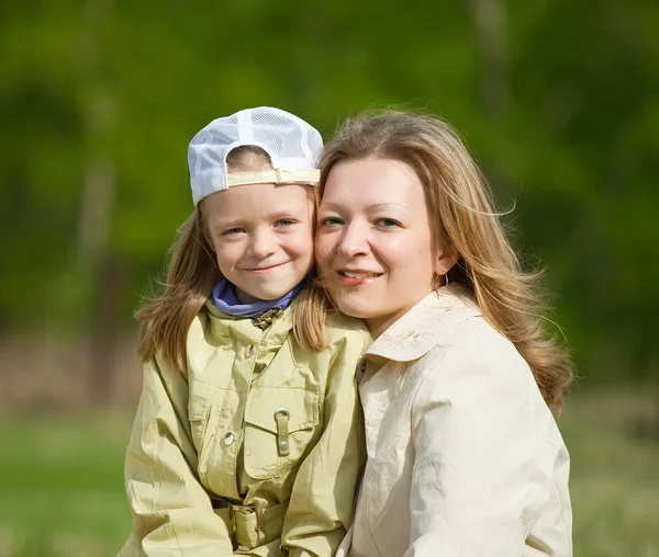 Mother with her daughter — Stock Photo, Image