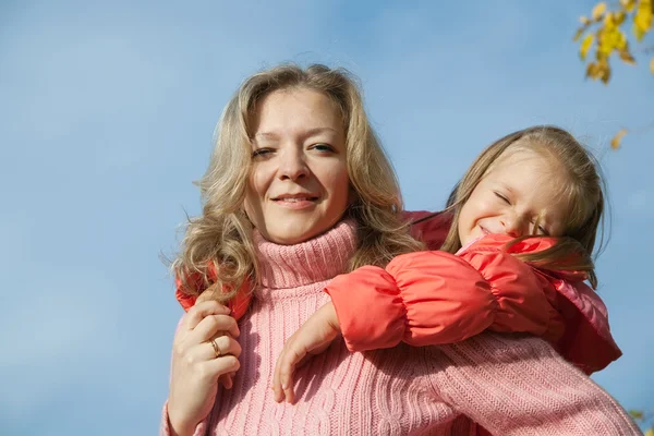 Mother with daughter — Stock Photo, Image