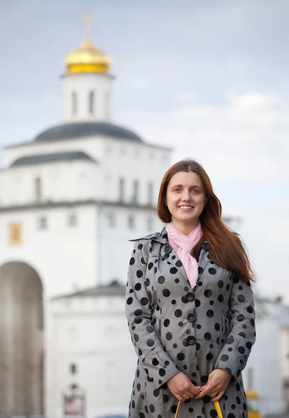 Touriste féminine à Vladimir — Photo