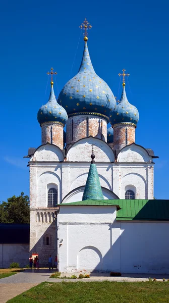 Rozhdestvenskiy храм в Suzdal — стокове фото