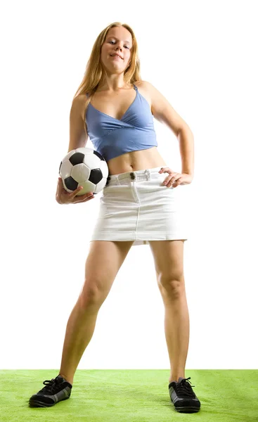 Дівчина з футбольним м'ячем — стокове фото