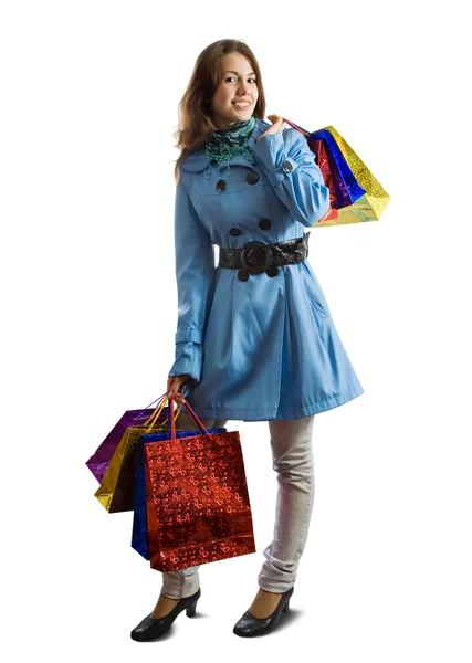 쇼핑백을 들고 있는 아름다운 소녀 — 스톡 사진
