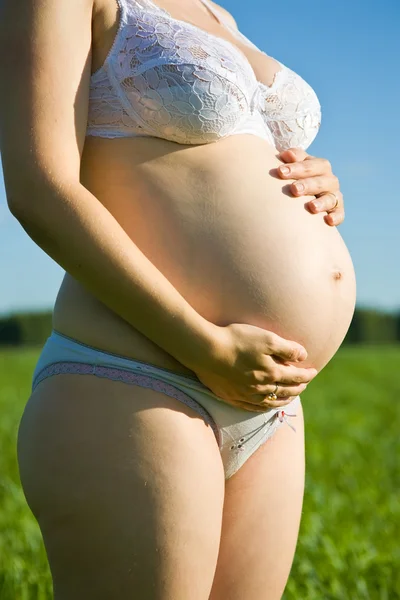 Hamile kadın portre — Stok fotoğraf