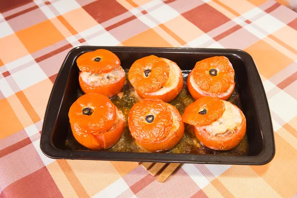 Gebratene Gefüllte Tomaten Siehe Serien Von Kochen Von Gefüllten Tomaten — Stockfoto