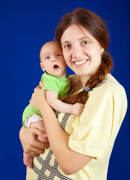 Happy mother with 3 month baby — Stock Photo, Image