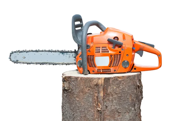Chain saw on log — Stock Photo, Image