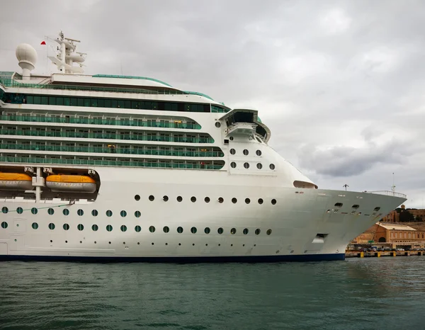 Luxury White Cruise Ship Shot Grand Harbour Malta — Stock Photo, Image
