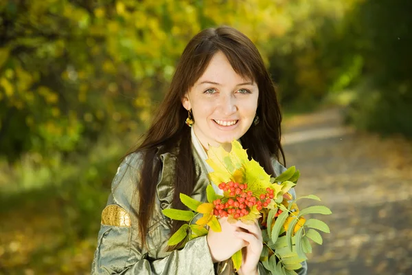 Portrait Girl Autumn Bouquet Park — Stock Photo, Image