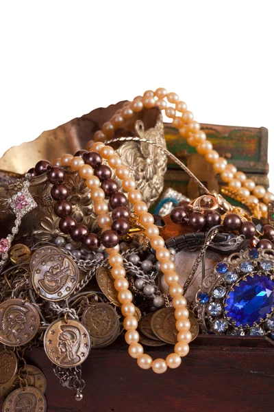 Closeup of full treasure chest — Stock Photo, Image